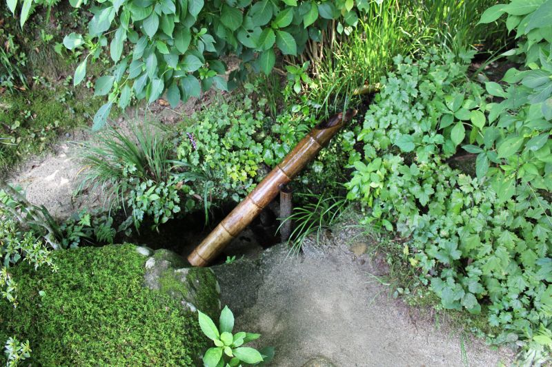 shishiodoshi shishiodoshi